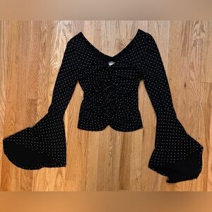 NWOT - Venus size M stretchy top w trumpet sleeves. Nice ruching in front. Goth